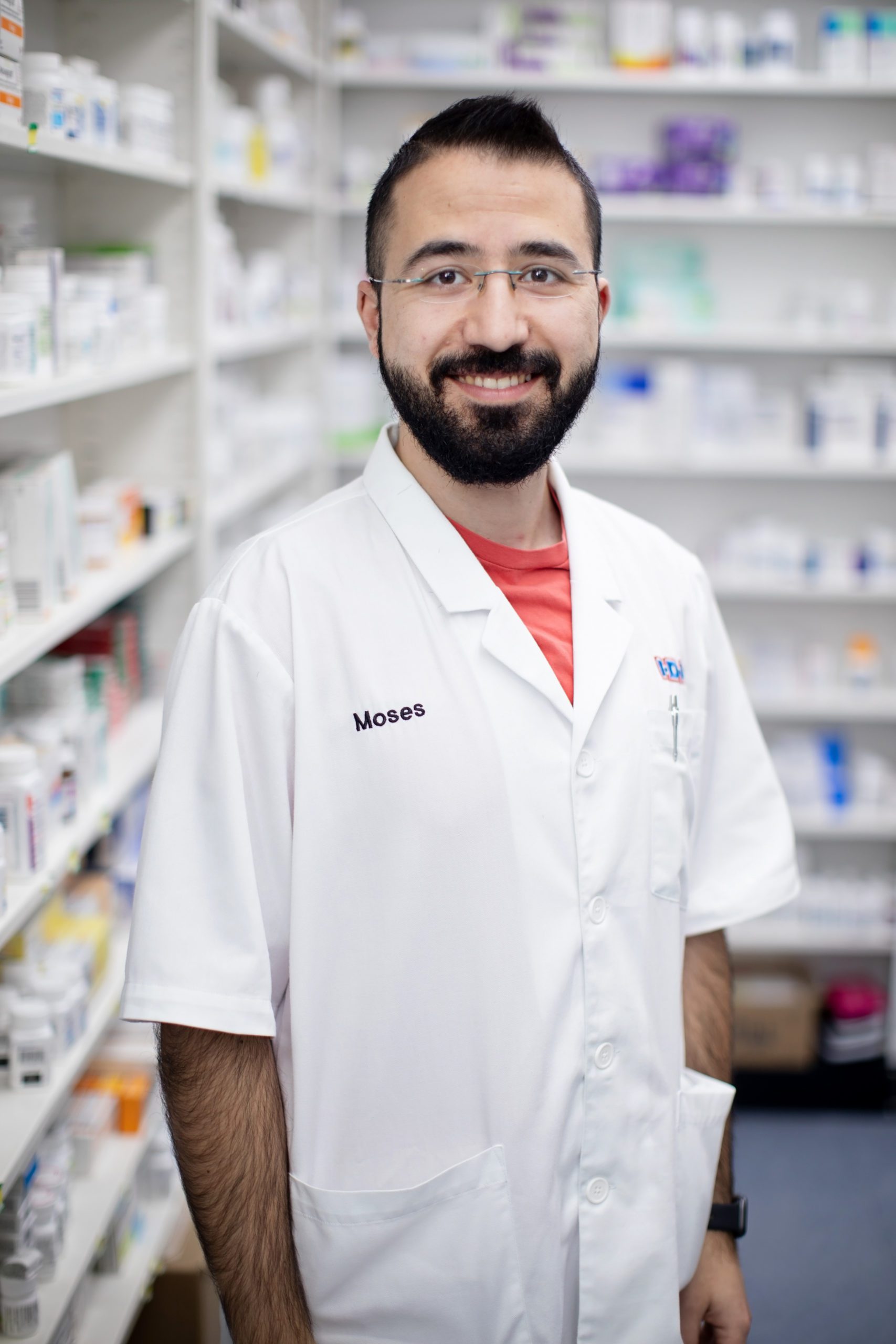 Moses Der Arakelian, Bell Pharmacy
